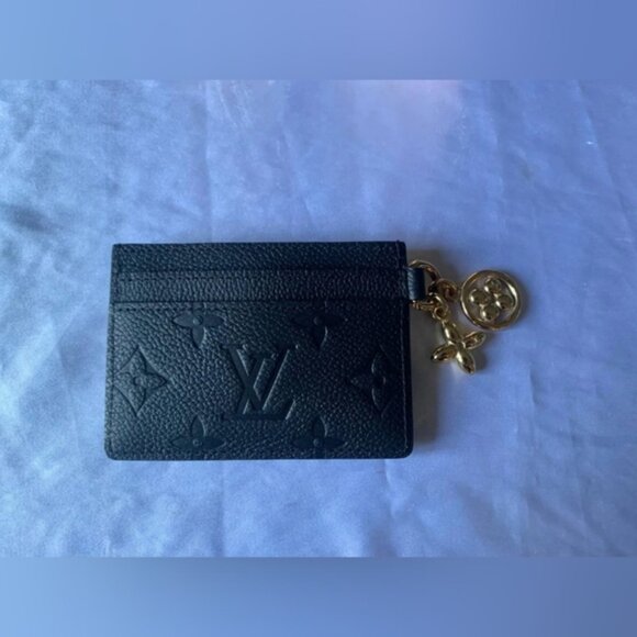 Louis Vuitton Charms Card Holder - Picture 2 of 8